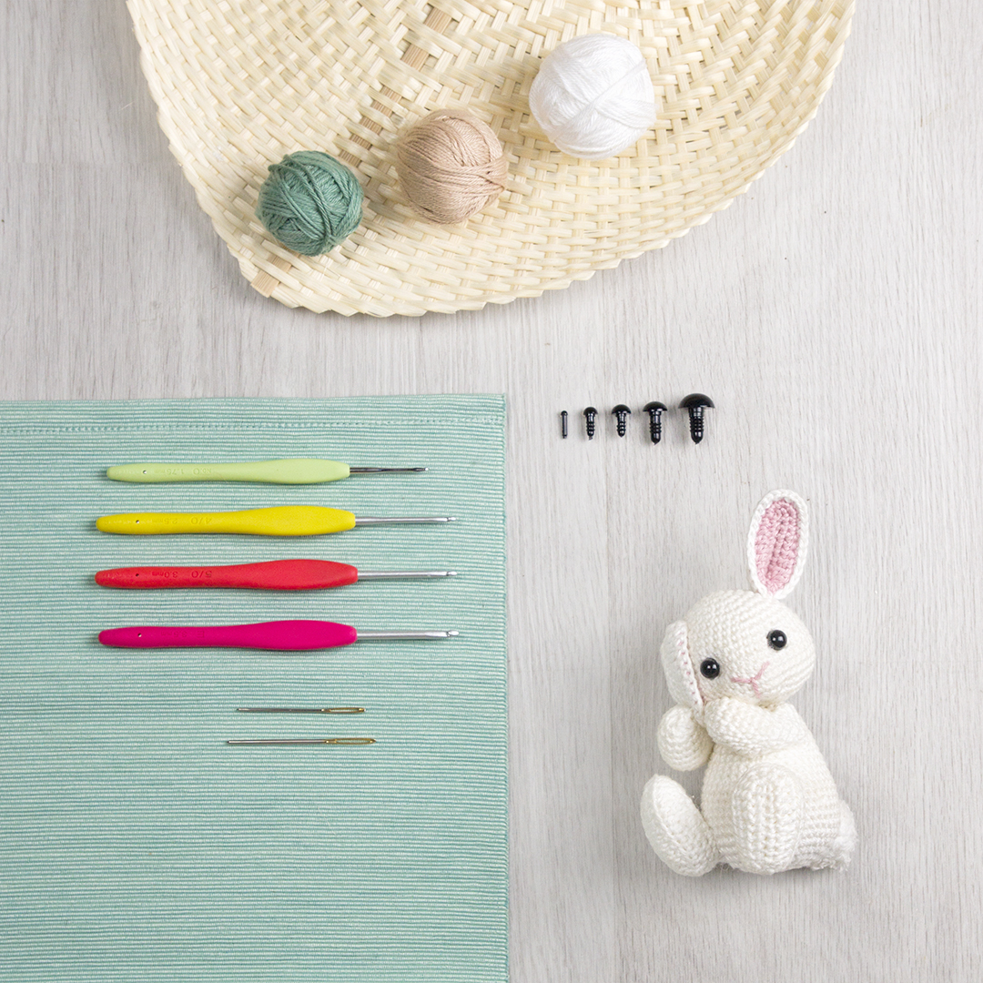 Matériel pour réaliser un amigurumi au crochet